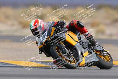 media/Dec-17-2022-SoCal Trackdays (Sat) [[224abd9271]]/Turn 16 (210pm)/